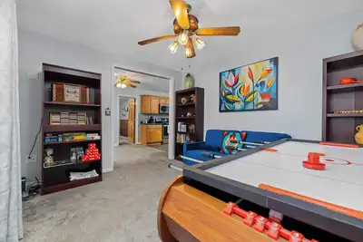 Image de Cozy Lake Home, Relax & Unwind