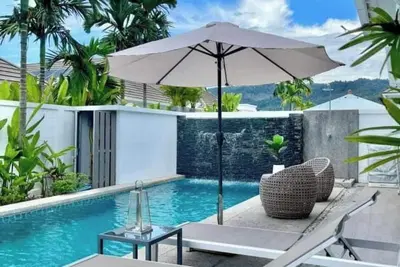 Image de 3-bedrooms private pool villa near the beach and between Patong and Laguna area