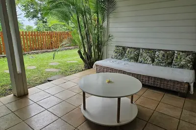 Image de Ylang 2 face à la mer