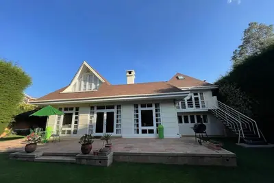 Image de Colonial House, beautifull spacious garden house