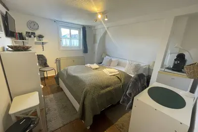 Image de Double room 7 with shared bathroom - Gartenlaube Marburg