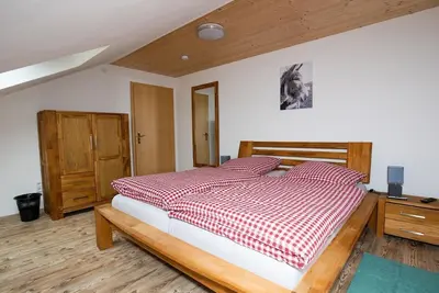 Image de Vacation apartment Ehrenbergblick Dg - Ferienwohnungen Schmitt
