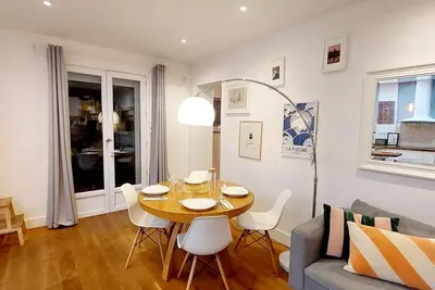 Image de Grand & charmant appartement au pied de Montmartre