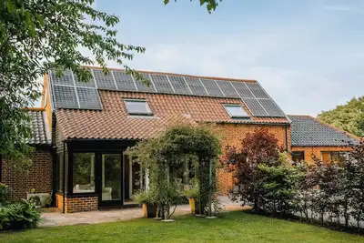 Image de 5 chambres à coucher à Little Fransham