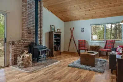 Image de Cozy Cabin in Arnold - Blue Lake Springs