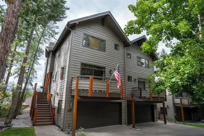 Image de Bigfork Montana 3-bedroom townhome