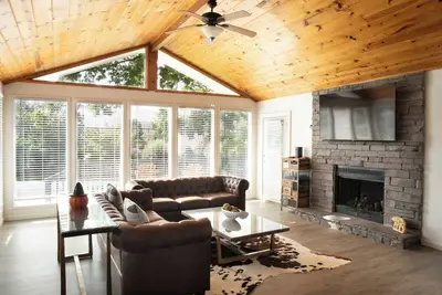 Image de ★★★★★ Modern Mountain Welcoming House In Tennessee
