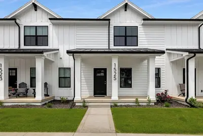 Image de Home Run Holiday | Spacious Home Minutes to Norwalk Commons