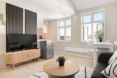 Image de Live in a postcard l 300 m To Bryggen l Value