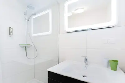 Image de Panorama Lodge 14 - Wild green