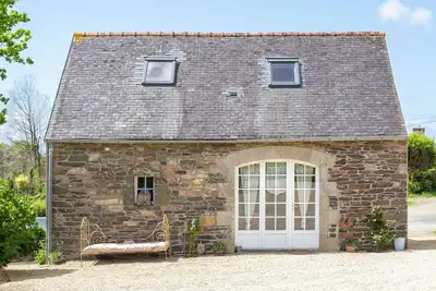 Image de Maison de vacances 'Le Grand Gîte De Blandine' avec terrasse privée, jardin partagé et Wi-Fi