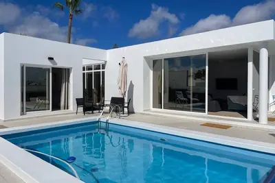 Image de Maison de vacances 'Casa Guayo' avec piscine privée, terrasse privée et Wi-Fi