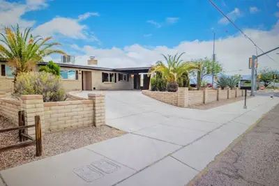 Image de 3-bedroom house in charming Tucson with Ac, WiFi. Enjoyable getaway awaits