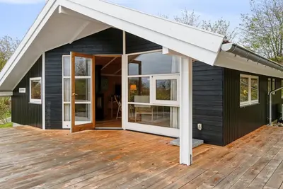 Image de \"Ågot\" - 350m from the sea by Interhome