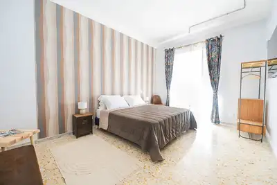 Image de Trastevere Lovely 2 Br Apartment