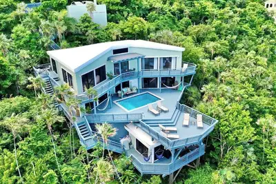 Image de Pelican Point Villa - Ocean Views from Every Room - Private Pool - Sleeps 12