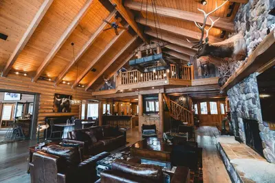 Exclusive Riverfront Lodge