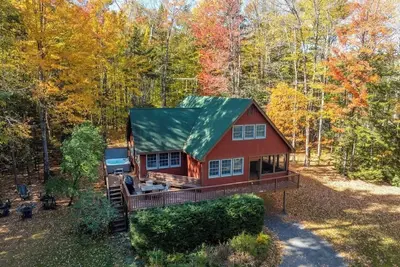 Image de Red Hemlock Retreat | Hot Tub & Close To Mountains