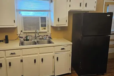 Image de Lovely 3-bedroom house in Albany with Ac and WiFi