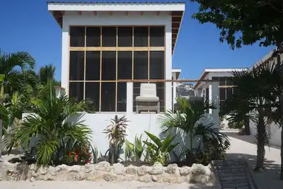 Image de Ocean Front Wellness Resort with 4 Private Casitas Secret Beach, Belize