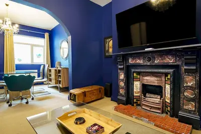Image de Pass the Keys | Beautiful & Spacious 4 Bed | Historical W. Belfast