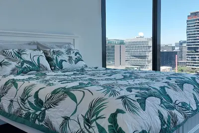 Image de Melbourne Cbd Modern 2b2b Apt, Indoor Pool Sauna, Nice view