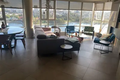 Image de Beautiful 1800 Sq Ft Penthouse with Amazing Location in Yaletown