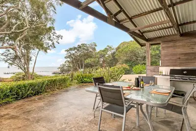 Image de Ocean View South Coast Currarong Family Beach house