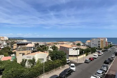 Image de Studio avec Piscine, Parking, Clim, Plage à 50m