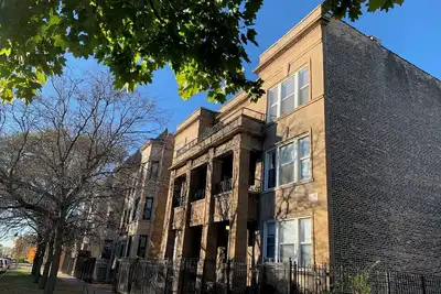 Image de Beautiful Apartment with a Private Balcony near the University