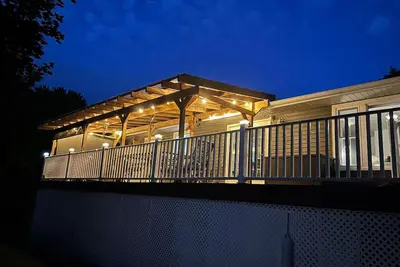 Image de One bedroom apartment on Sydenham River in Dresden, Ontario