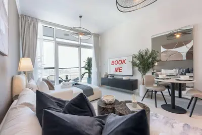 Image de StayShort - Spacious Carson C Studio in Damac Hills