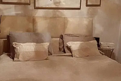 Image de Cozy 2-Bedroom Apartment with Balcony – Your Peaceful Haven in Jdeideh