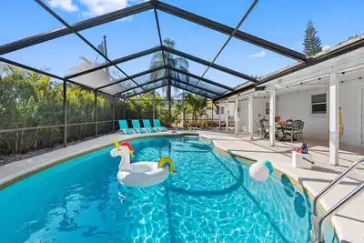 Image de Amazing Heated Pool House Close to Beaches