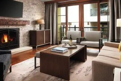 Image de Ritz Carlton Charming 2-bedroom hotel suites in lovely Vail ski in/out