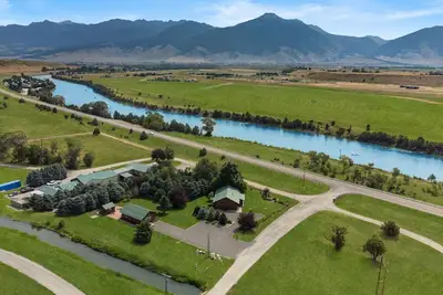Image de Paradise Ranch: 2 Cabins Great for Families, Wedding Guests, Montana Adventurers