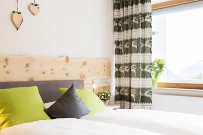 Mini Lodge 10 - Wild green