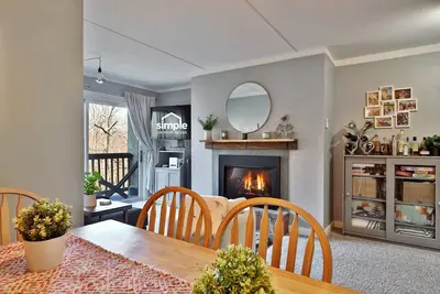 Image de The Summit Suite at Whiffletree Killington: Shuttle Bus. Pool. Discounted Ski Rentals.