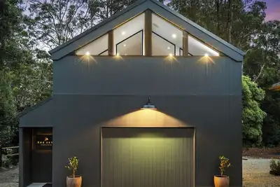 Image de The Sett. A luxurious, tranquil getaway in the Dandenong Ranges.