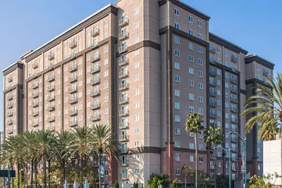 Image de Tranquil 2-bedroom Presidential suites in Anaheim with WiFi, Ac