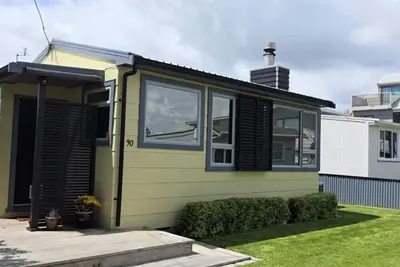 Image de Kainga Tatahi - Modern Urenui Beach Bach