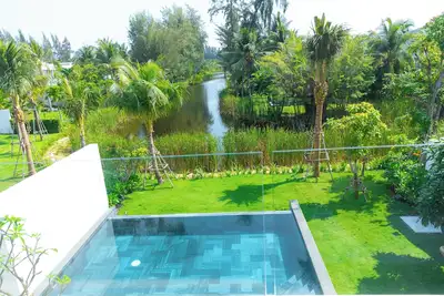 Image de Luxury 4 Bedrooms Riverfront Villa Sanctuary Ho Tram- Cooking, Bbq & Pets allowed