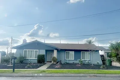 Image de Charming 3bedrms Upland house WiFi & Ac Laundry PetFriendly near Ontario Airport