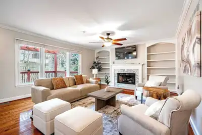 Image de Cascading Meadows on Velvet Creek #42003