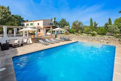 Villa Morell - Quatre Chambres Villa, Couchages 8