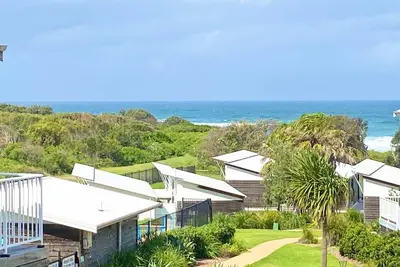 Image de Aqua Villa at Caves Beach Villas