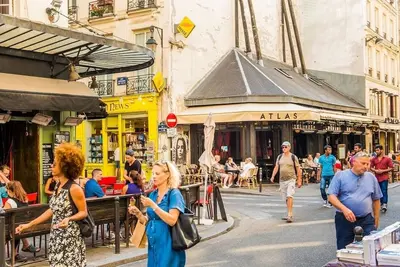 Image de Located In One Of Paris’S Most Iconic Neighborhoods Saint Germain - Rue Dragon