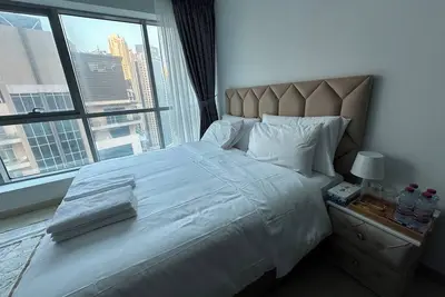 Image de 2bhk Apartment Prime Location-Marina View-High Floor-Walk -1min Tram-5min Beach