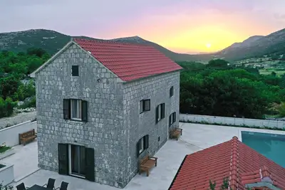 Image de Villa Sion is a peaceful villa with a private pool and stunning mountain view \n