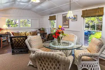 Image de Volcano Village Family Cottage